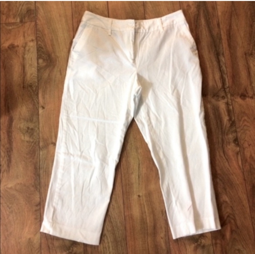 Unlisted dress capris